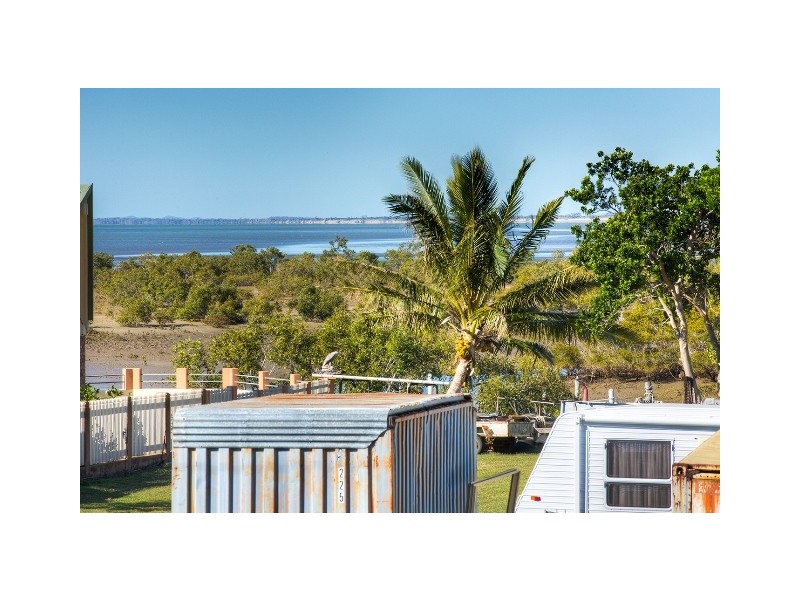 3 Giorgi Close, Keppel Sands QLD 4702