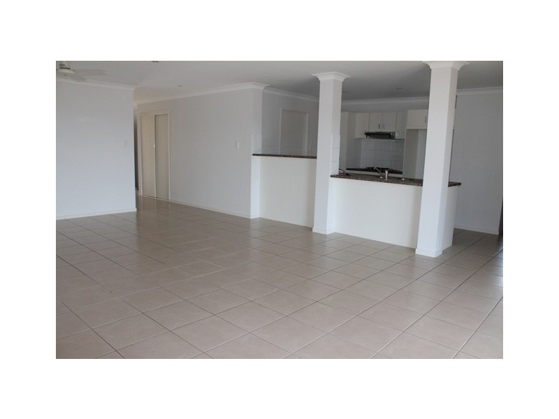 72 Cocoanut Point Drive, Zilzie QLD 4710