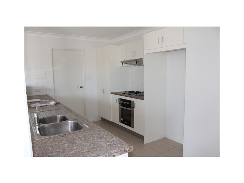 72 Cocoanut Point Drive, Zilzie QLD 4710