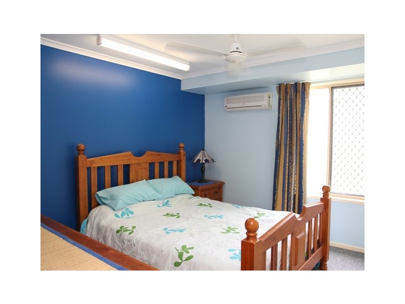 5 Carol Court, Glenlee QLD 4711