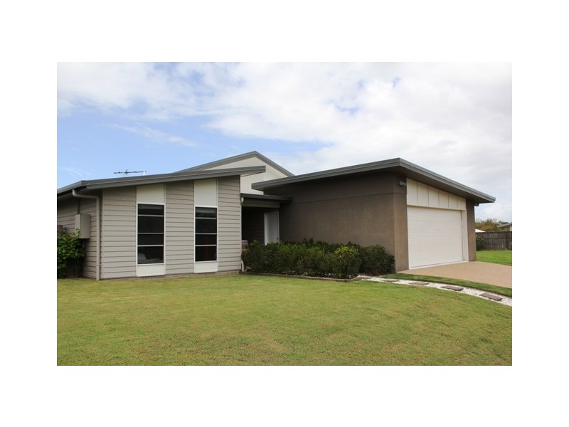 9 Cocoanut Point Drive, Zilzie QLD 4710