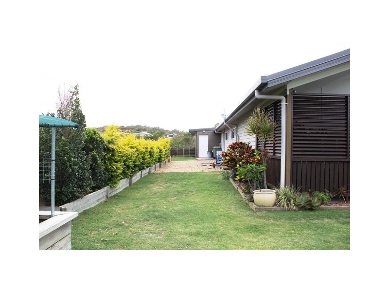 9 Cocoanut Point Drive, Zilzie QLD 4710