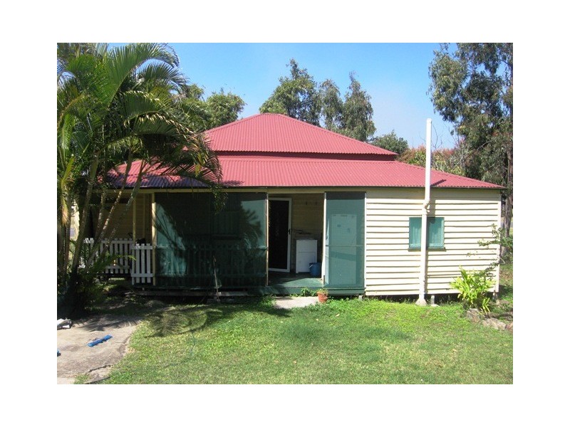 17 Phillip Street, Emu Park QLD 4710