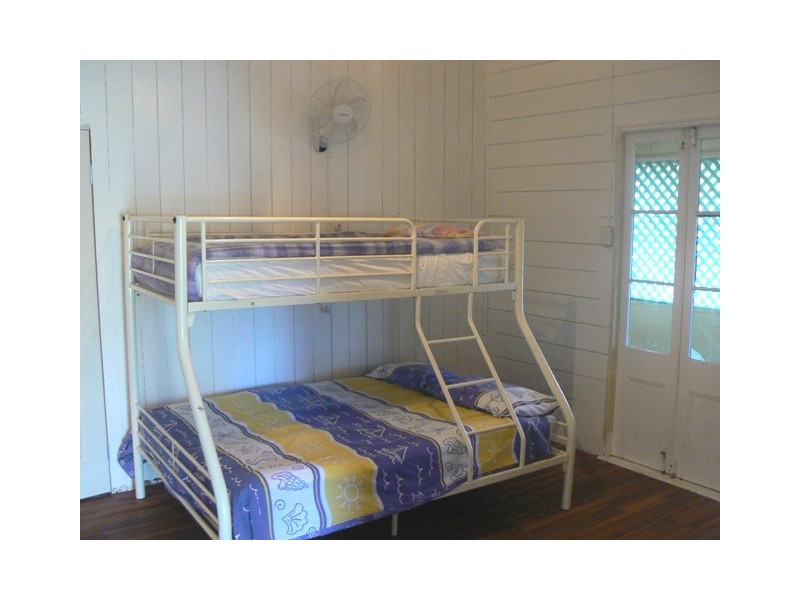 17 Phillip Street, Emu Park QLD 4710