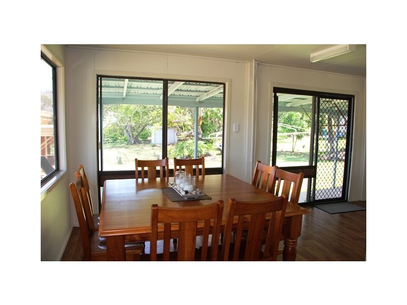 21 Richard Street, Emu Park QLD 4710