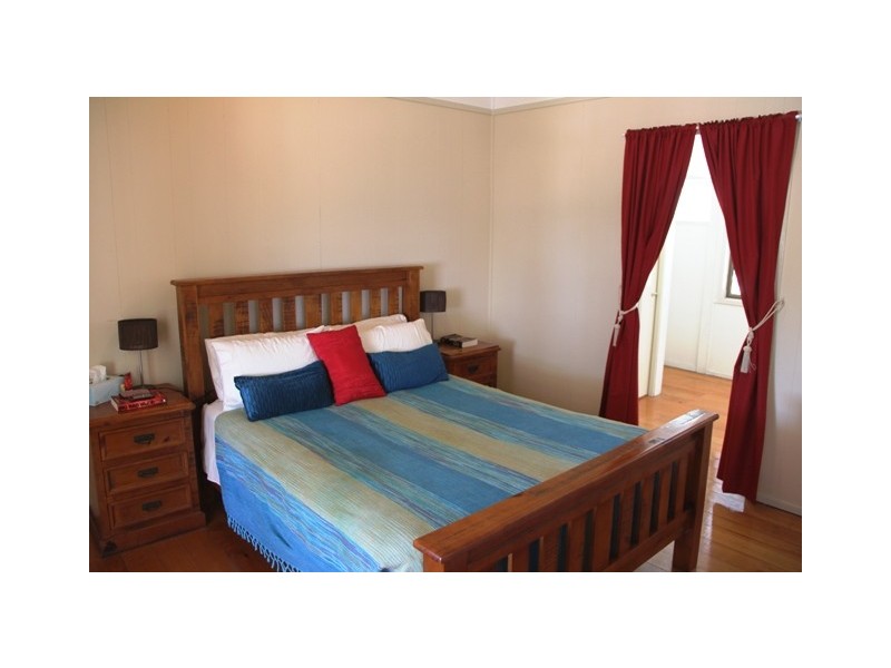 21 Richard Street, Emu Park QLD 4710