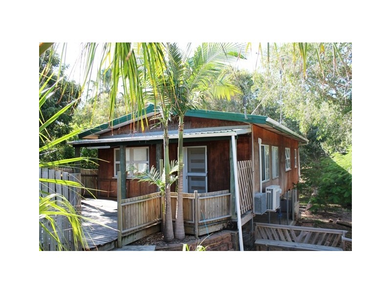 9 Ahern Street, Emu Park QLD 4710