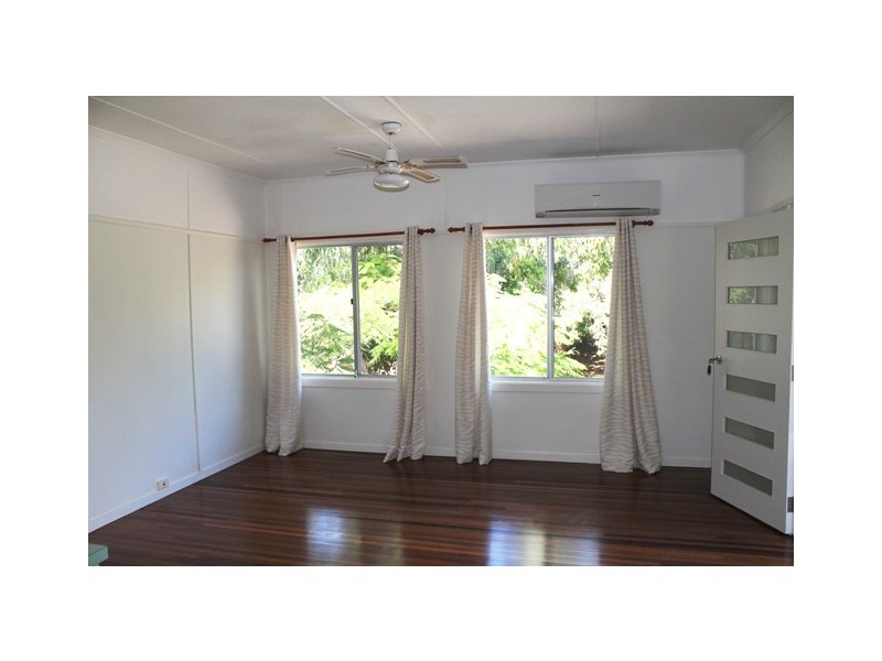 9 Ahern Street, Emu Park QLD 4710