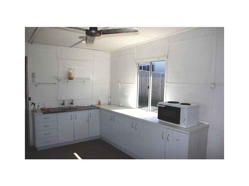 18 Keppel Street, Emu Park QLD 4710