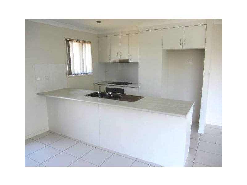 54 Falcon Crest, Zilzie QLD 4710