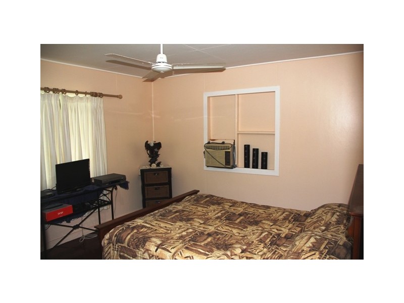 997 Scenic Hwy, Kinka Beach QLD 4703