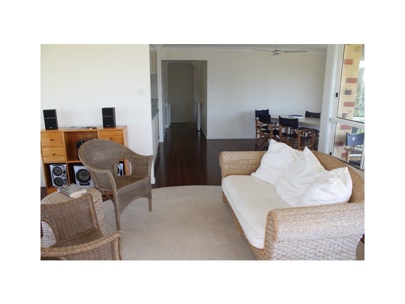 784 Scenic Highway, Kinka Beach QLD 4703
