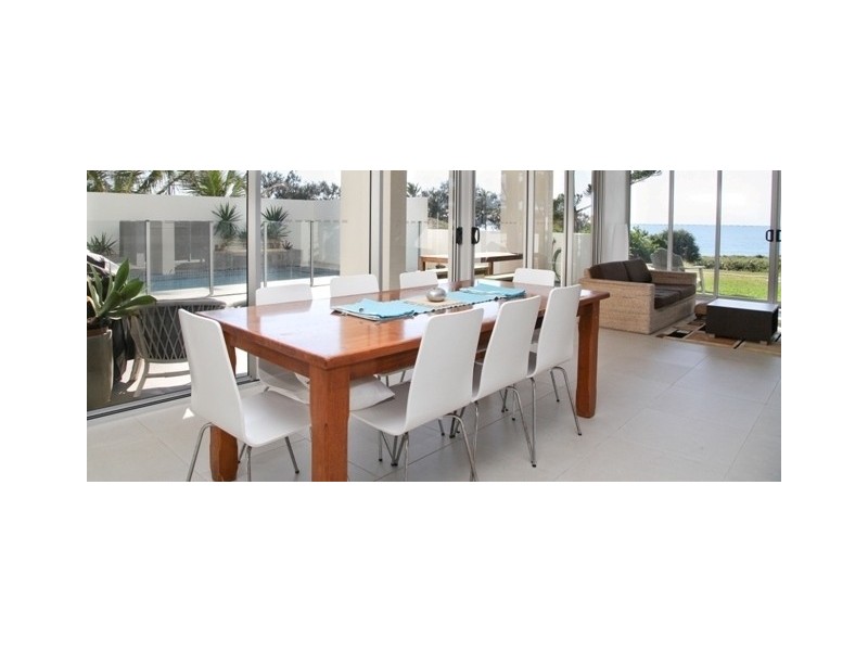 1/2 Richard Street, Emu Park QLD 4710