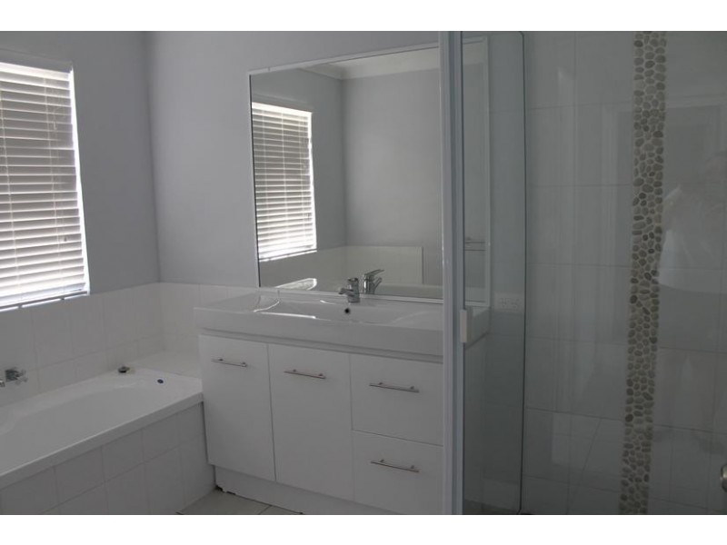 1 Timbers Beach Road,, Zilzie QLD 4710