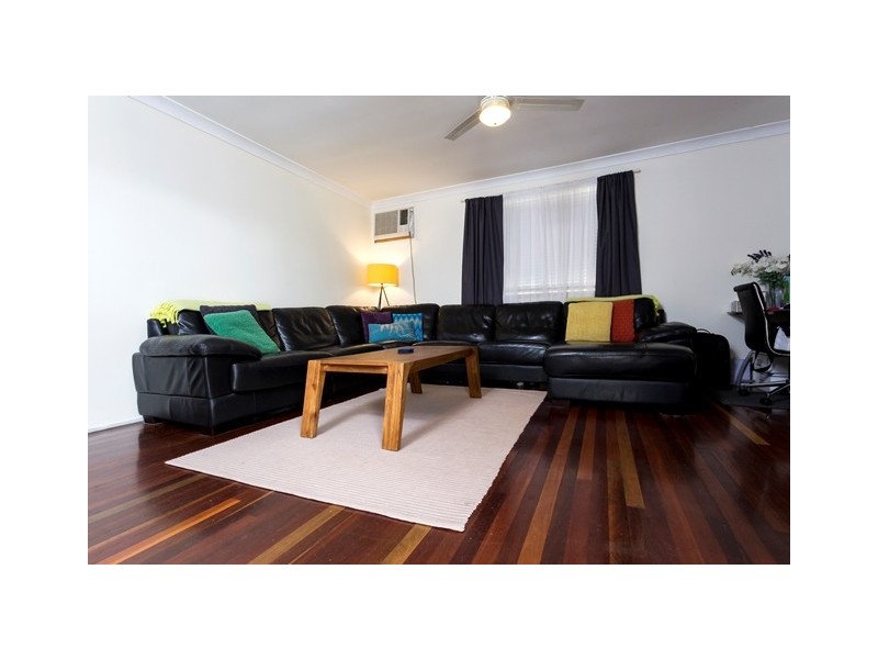22 Deakin Close, Gracemere QLD 4702