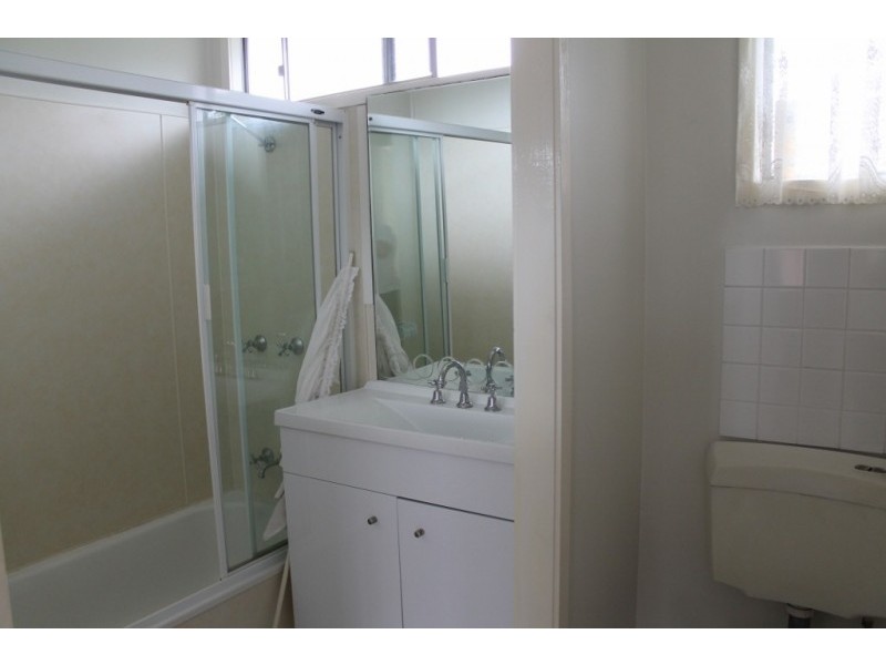 55 Hartley Street,, Emu Park QLD 4710