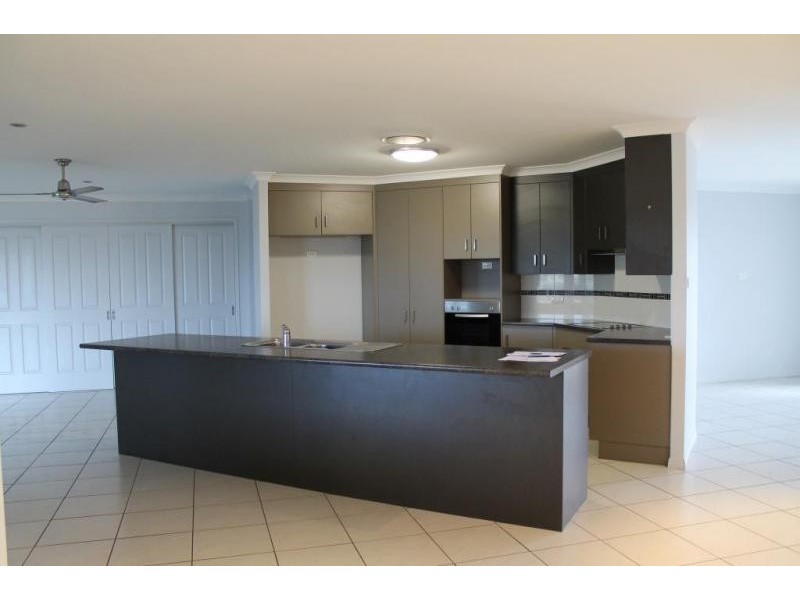 1 Timbers Beach Road, Zilzie QLD 4710
