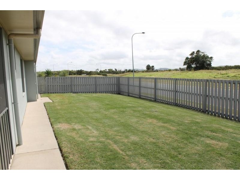 1 Timbers Beach Road, Zilzie QLD 4710