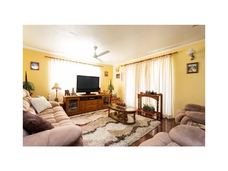 36 Westmoreland Street, Kawana QLD 4701