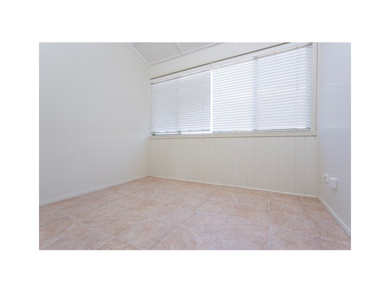 11 Trafalgar Street, Emu Park QLD 4710