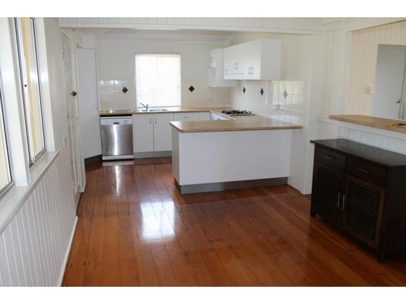 11 Trafalgar Street, Emu Park QLD 4710