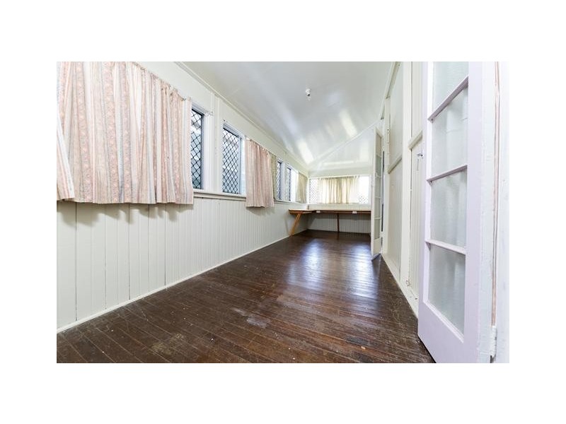 21 Welch Street, Park Avenue QLD 4701