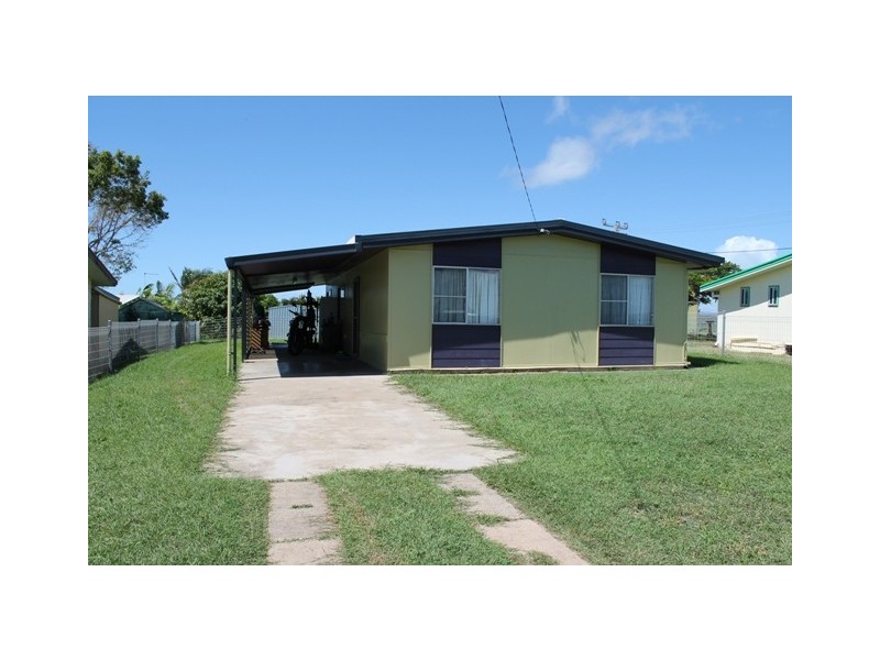 54 Wood Street, Emu Park QLD 4710