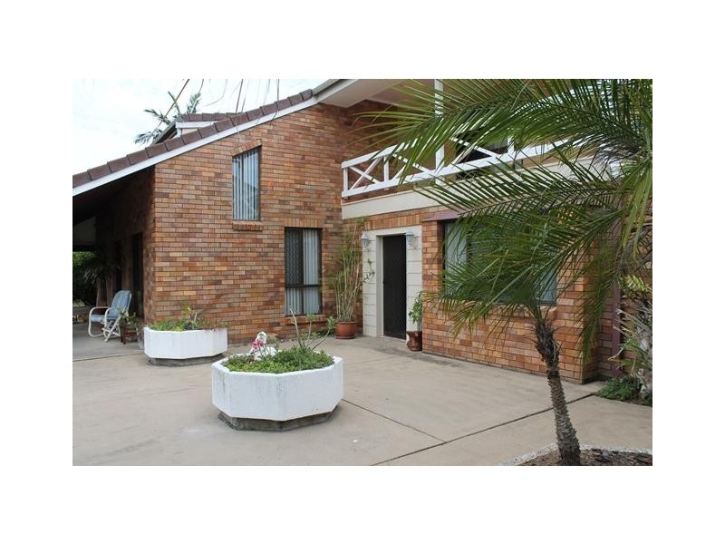 36 Rodney Street, Taranganba QLD 4703
