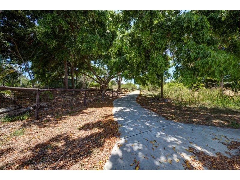 13 Oak Street, Emu Park QLD 4710