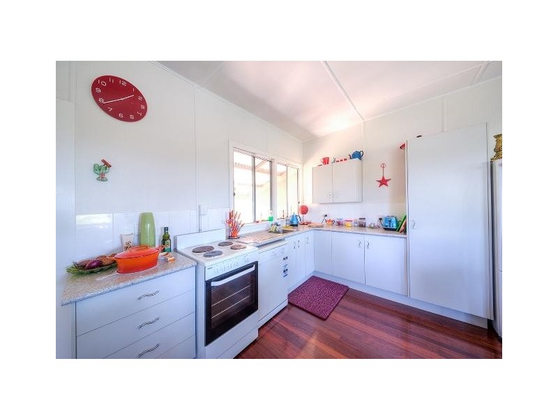 52 Archer Street, Emu Park QLD 4710