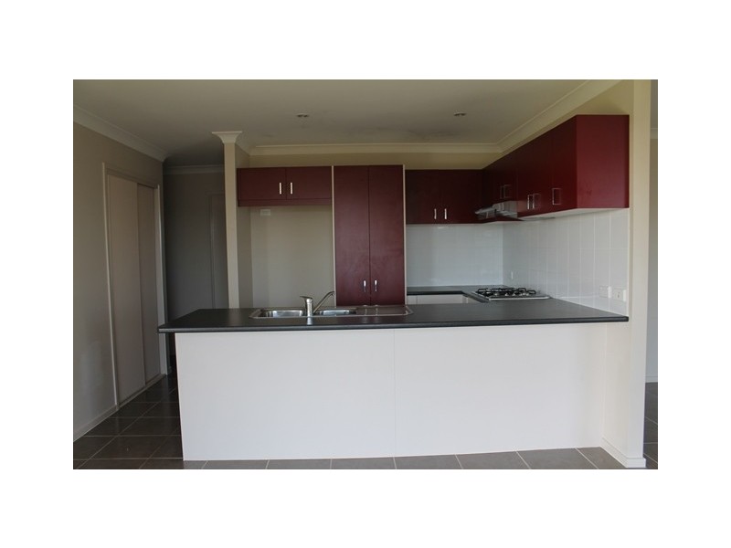 7 Hillside Court, Zilzie QLD 4710