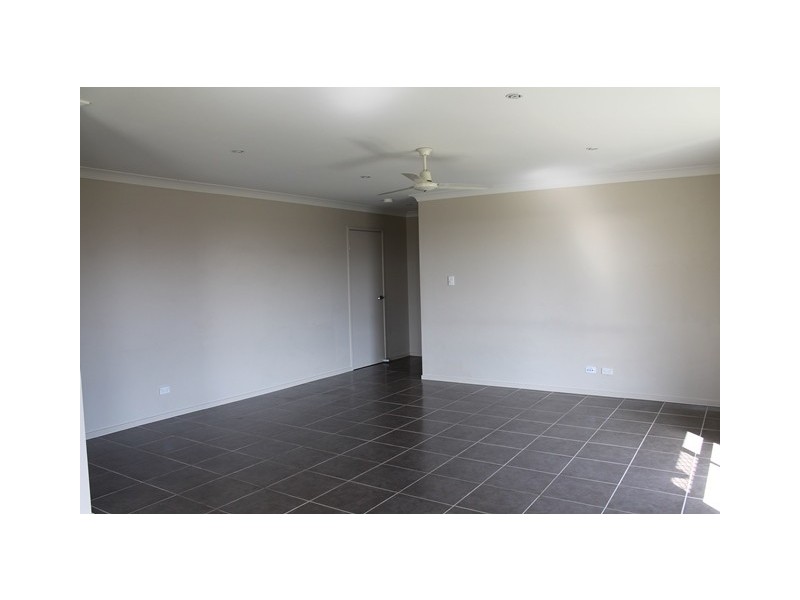 7 Hillside Court, Zilzie QLD 4710
