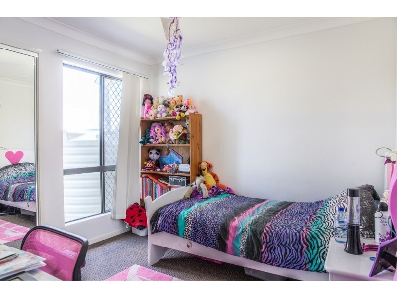 74 Cocoanut Point Drive, Zilzie QLD 4710