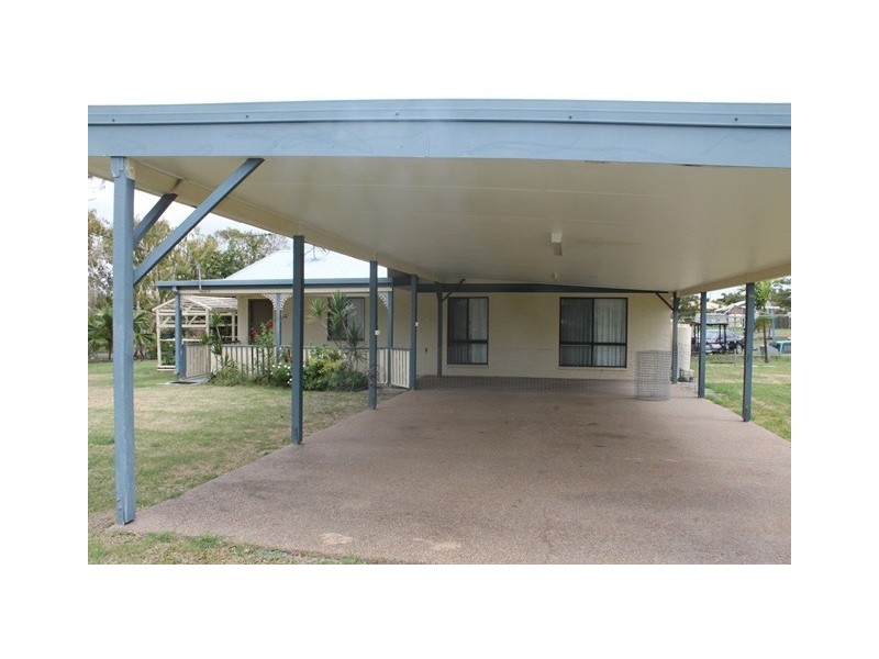 9 Park Street, Emu Park QLD 4710