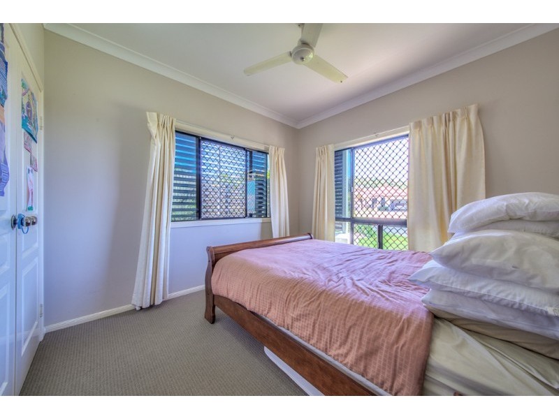 40 Paradise Way, Emu Park QLD 4710