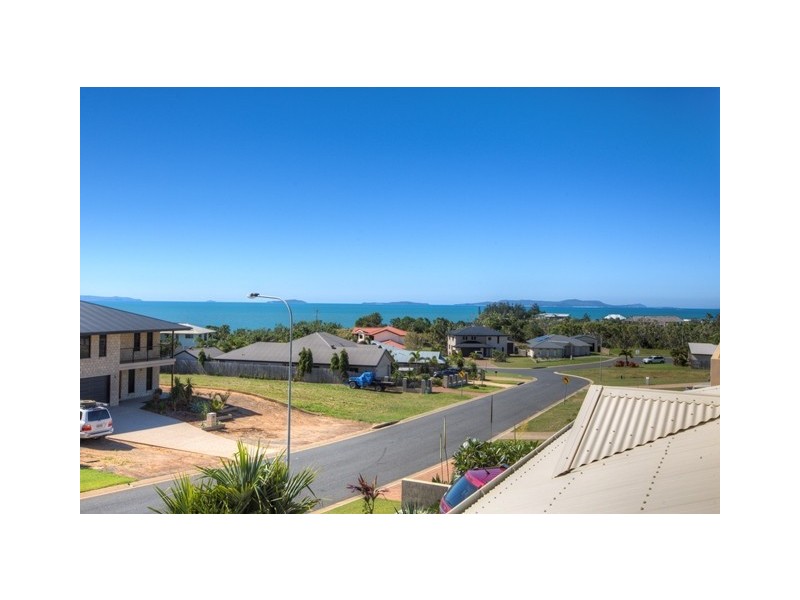 40 Paradise Way, Emu Park QLD 4710
