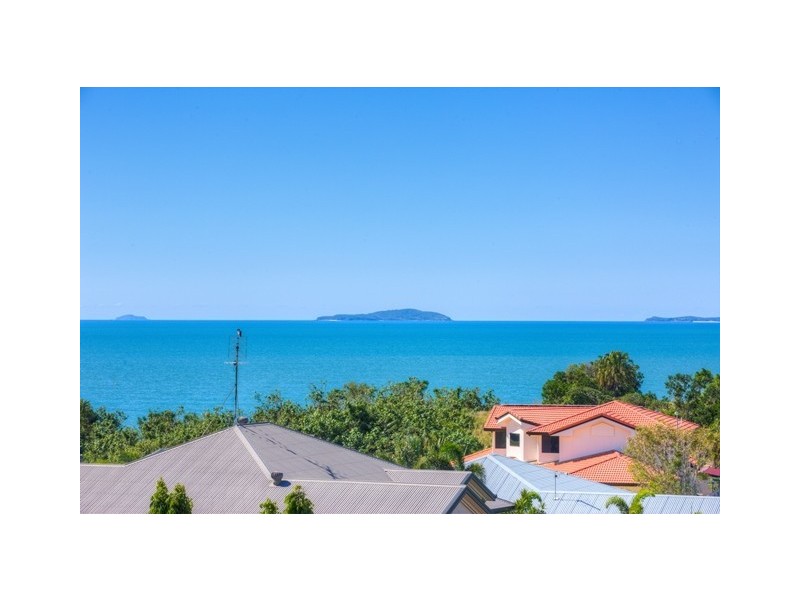 40 Paradise Way, Emu Park QLD 4710