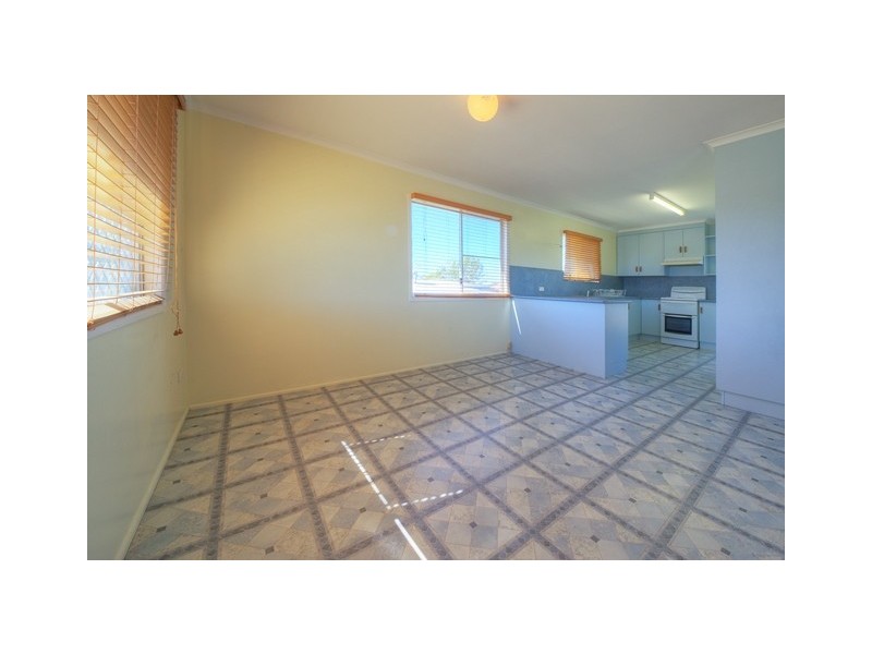 18 Pelican Street, Emu Park QLD 4710