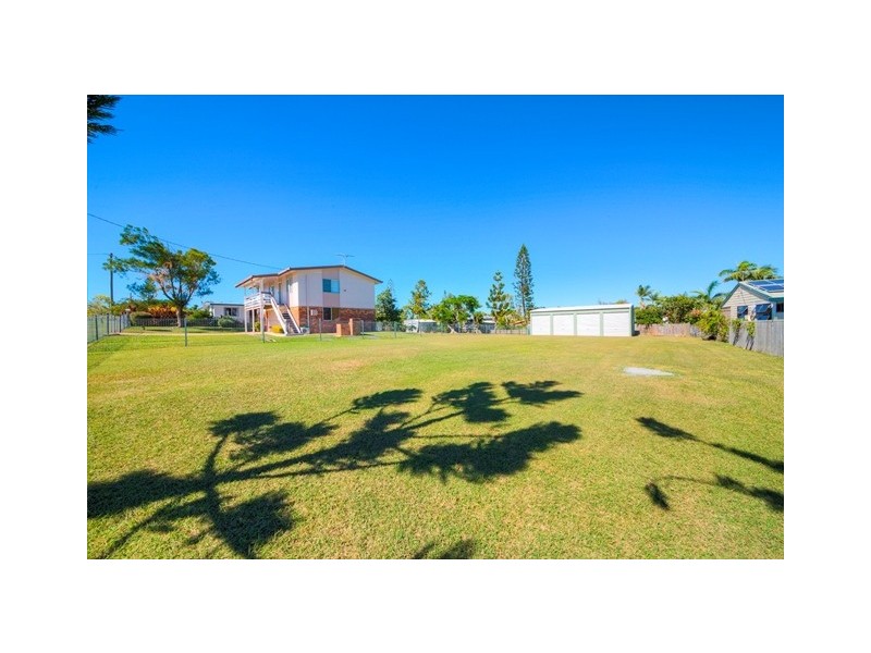 18 Pelican Street, Emu Park QLD 4710