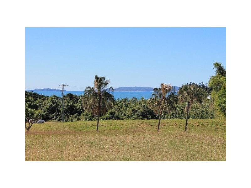 66 Paradise Way, Emu Park QLD 4710