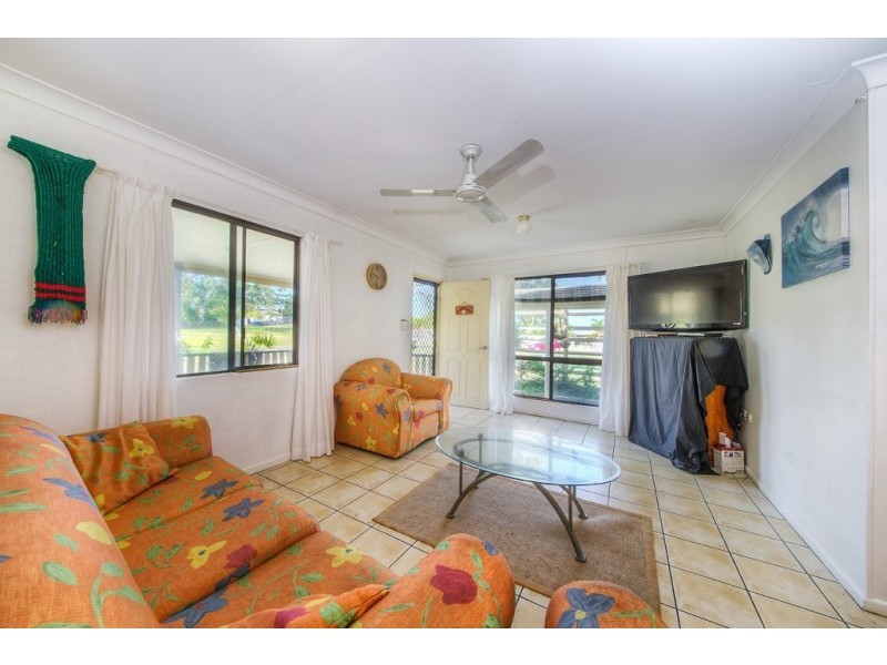 7 Park Street, Emu Park QLD 4710