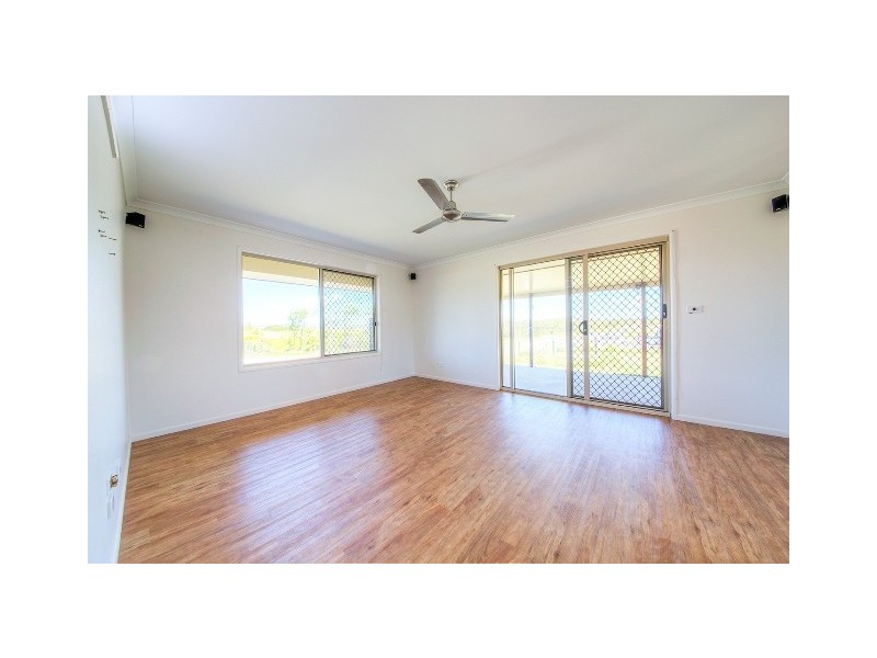 89 Hill Street, Emu Park QLD 4710