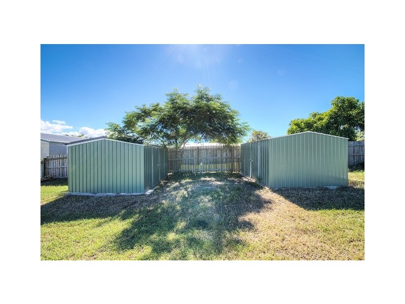 89 Hill Street, Emu Park QLD 4710
