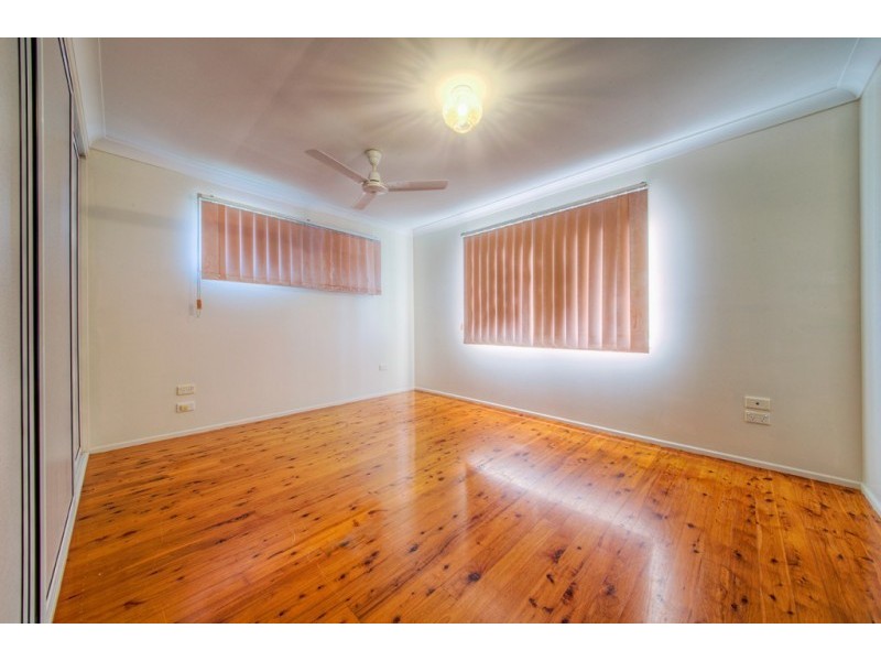 3 Giorgi Close, Keppel Sands QLD 4702