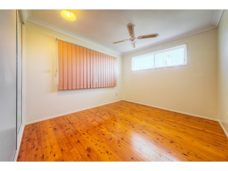 3 Giorgi Close, Keppel Sands QLD 4702