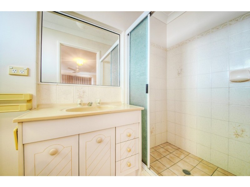 3 Giorgi Close, Keppel Sands QLD 4702