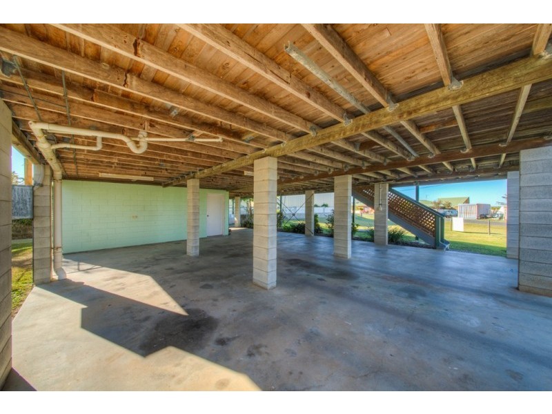 3 Giorgi Close, Keppel Sands QLD 4702