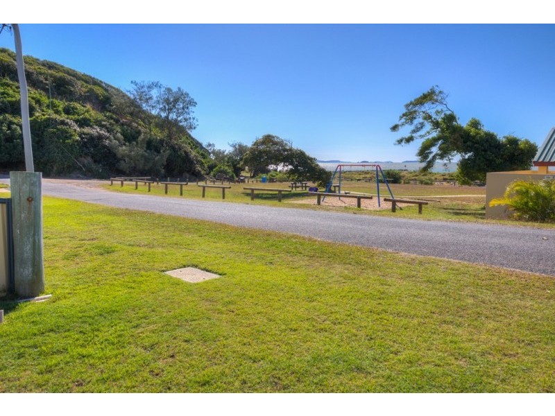 6 Schofield Parade, Keppel Sands QLD 4702