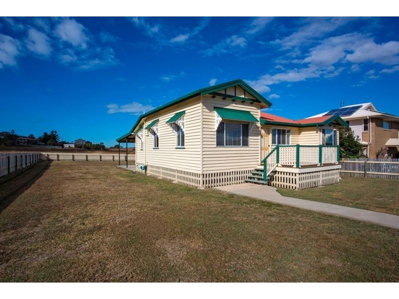 11 Trafalgar Street, Emu Park QLD 4710
