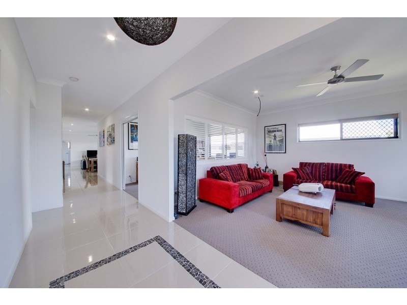 139 Hartley Street, Emu Park QLD 4710